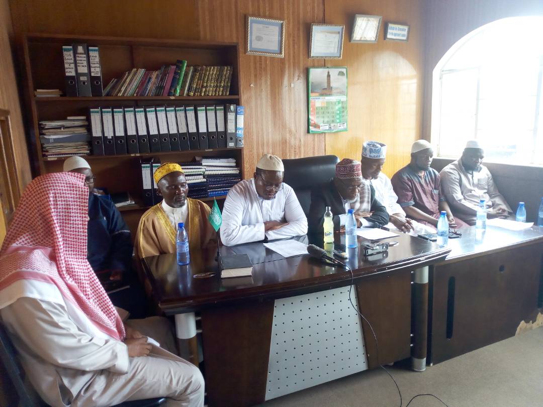 Majilis Ulama Pounces On Ruqiya Sheikhs
