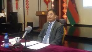 China donates K20 million, 100, 000 disposable masks to Malawi schools China donates K20 million, 100, 000 disposable masks to Malawi schools