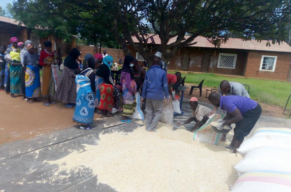 Wealthy Muslims in Malawi encouraged to pay zakat Wealthy Muslims in Malawi encouraged to pay zakat