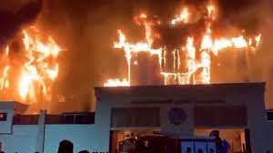Huge Fire Destroys Egypt’s Police Complex Huge Fire Destroys Egypt’s Police Complex
