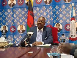 Mutharika challenges Chakwera to extend International Trips cancellation Period