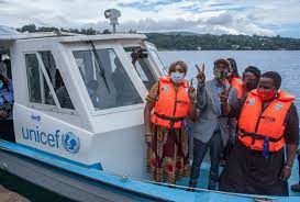 UNICEF gives Malawi boats for immunisation