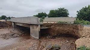 Floods wash away K11 billion Nsanje-Marka road Floods wash away K11 billion Nsanje-Marka road