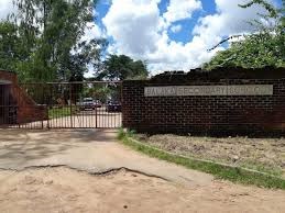Balaka Secondary School Students fight over Food Balaka Secondary School Students fight over Food